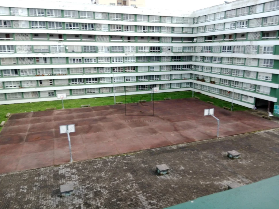 Dúplex invertido en caranza-ferrol