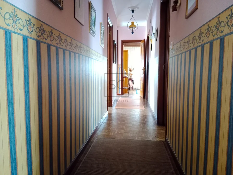 Piso con trastero y plaza de garaje en caranza-ferrol