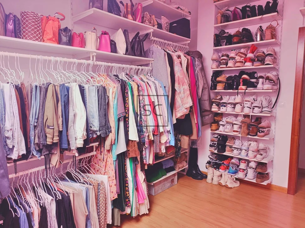 Ático con tres habitaciones en o seixo, mugardos