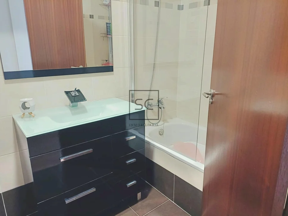 Ático con tres habitaciones en o seixo, mugardos