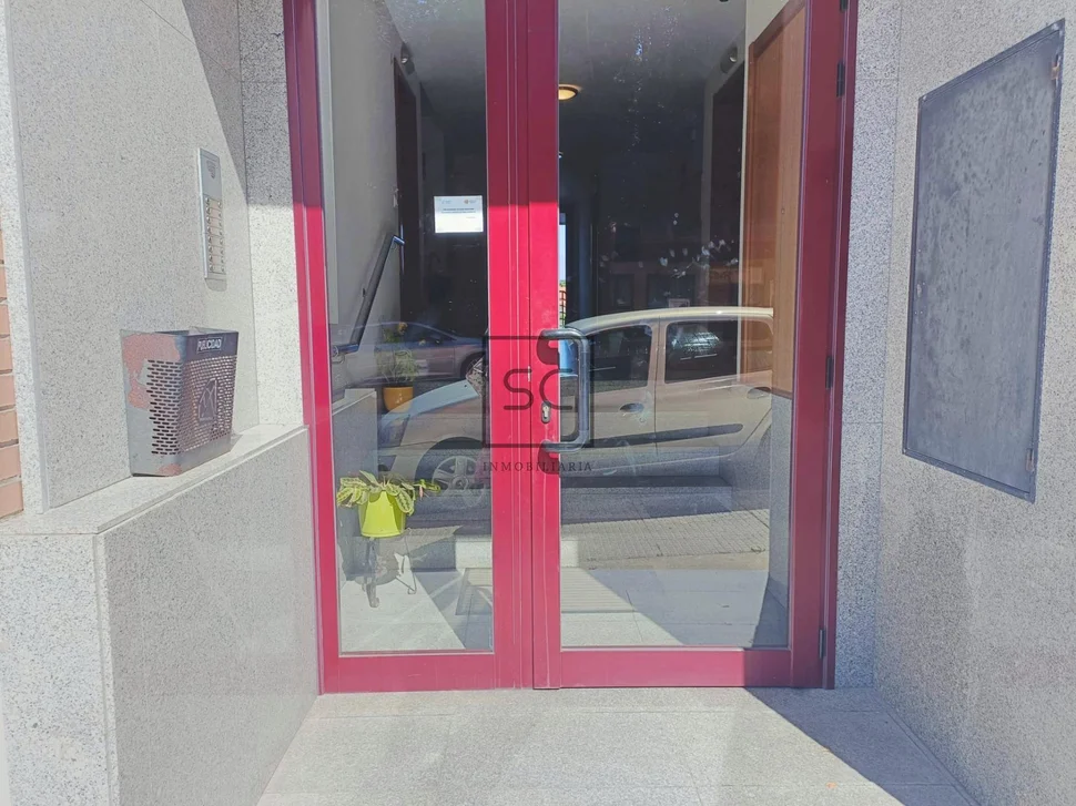 Ático con tres habitaciones en o seixo, mugardos