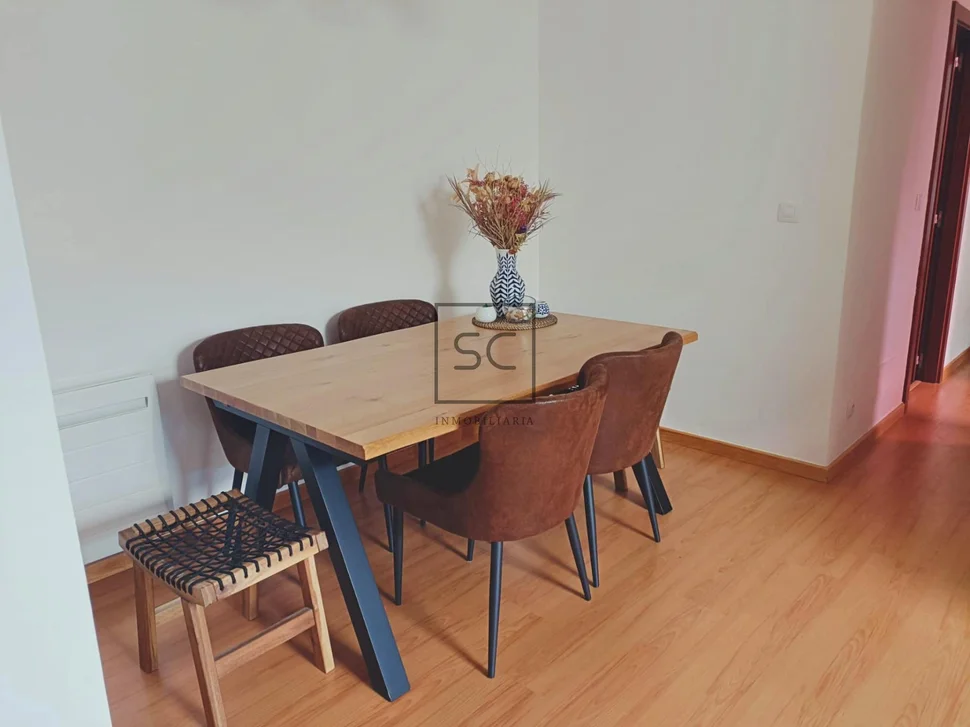 Ático con tres habitaciones en o seixo, mugardos