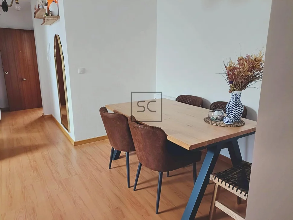 Ático con tres habitaciones en o seixo, mugardos