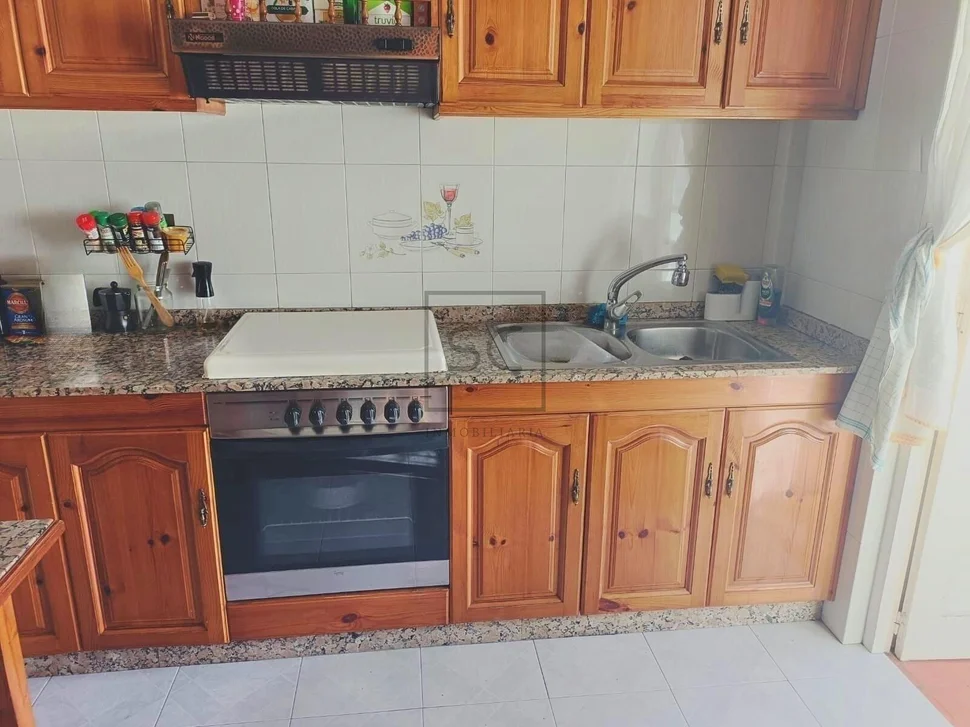 Piso con 3 habitaciones en santa cecilia, narón