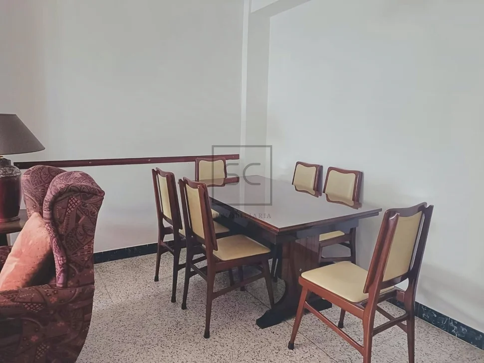 Piso con 3 habitaciones en santa cecilia, narón