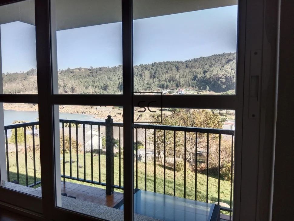 Chalet con vistas al mar en chanteiro-ares