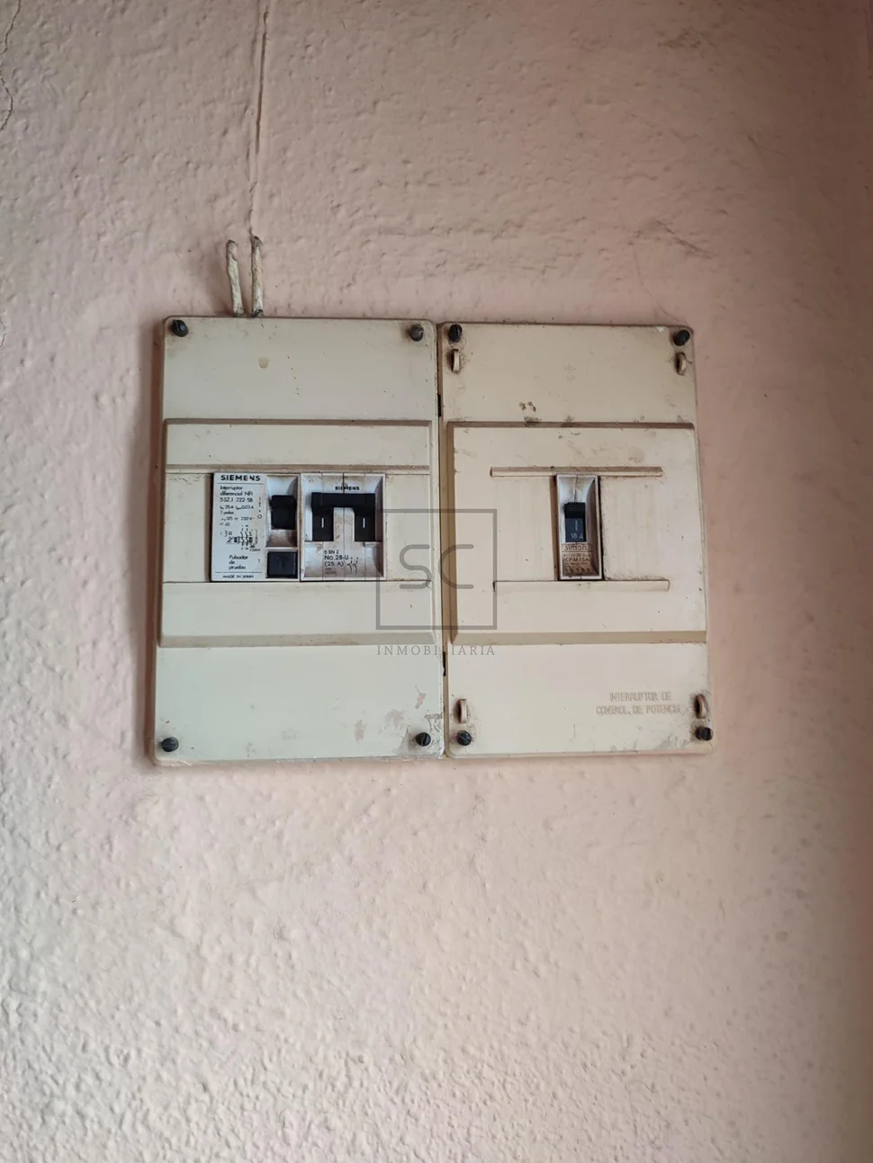 Bonito pareado con patio y finca independiente próxima en el alto del castaño narón