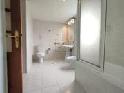 Bonito pareado con patio y finca independiente próxima en el alto del castaño narón