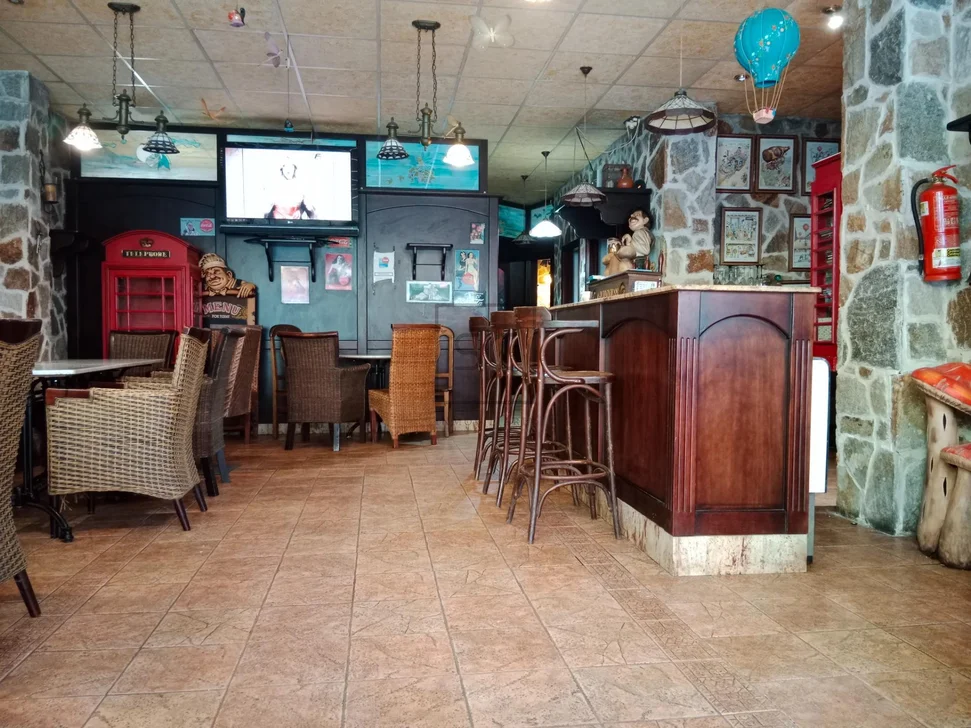 Bar-Restaurante en Santa Cecilia-Narón