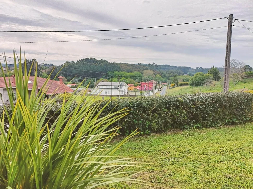 Parcela edificable en lago, valdoviño