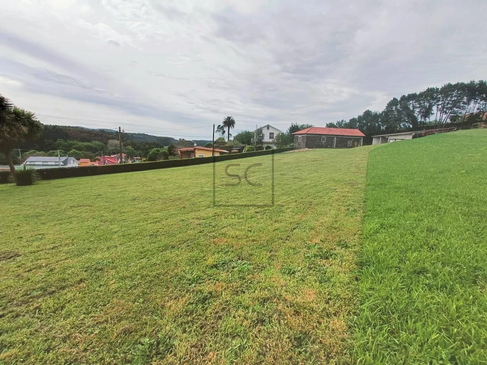 Parcela edificable en lago, valdoviño