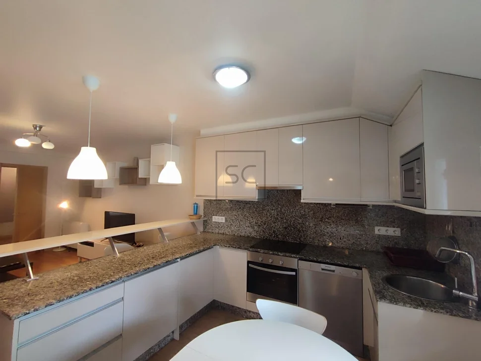 Elegante 1º sin ascensor en la zona de ultramar (ferrol)