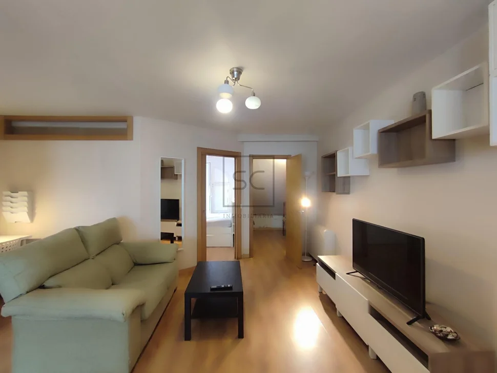 Elegante 1º sin ascensor en la zona de ultramar (ferrol)