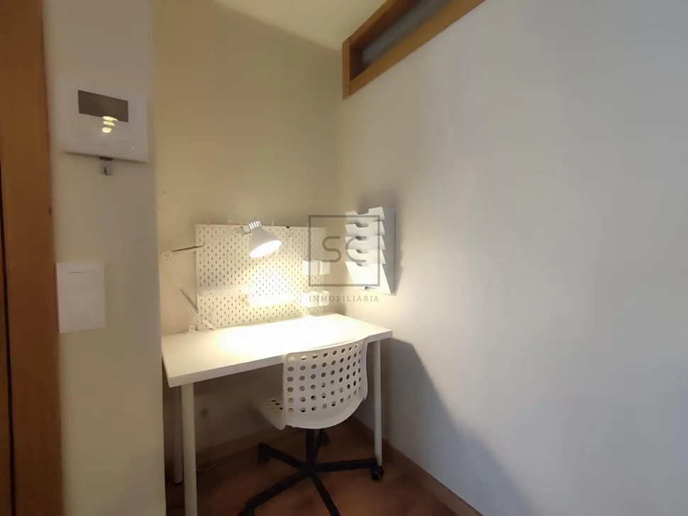 Elegante 1º sin ascensor en la zona de ultramar (ferrol)