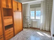 Piso con 4 habitaciones en santa cecilia, narón