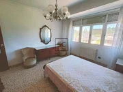 Piso con 4 habitaciones en santa cecilia, narón