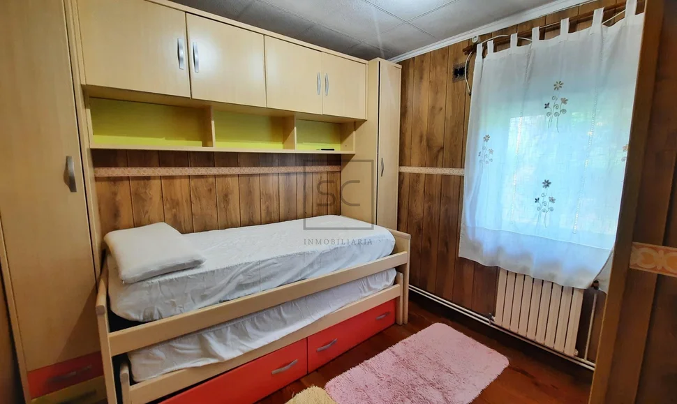 Casa unifamiliar independiente con parcela en valdoviño