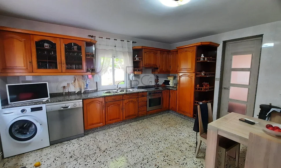 Casa unifamiliar independiente con parcela en valdoviño