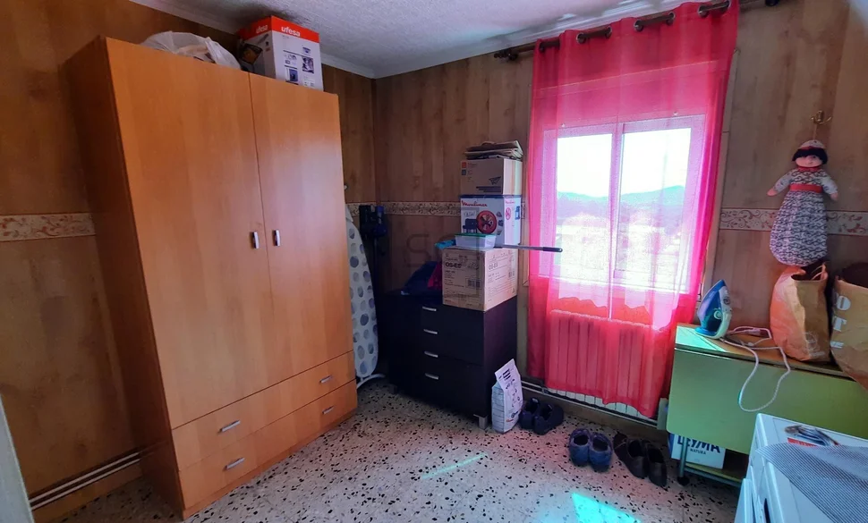 Casa unifamiliar independiente con parcela en valdoviño