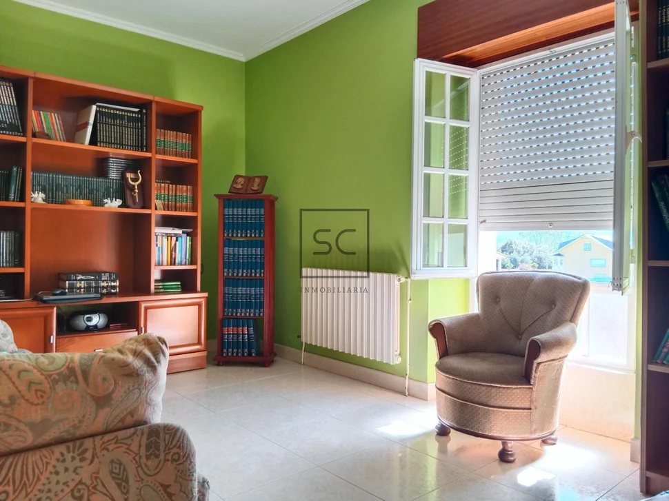 Casa con Finca en O Val-Narón