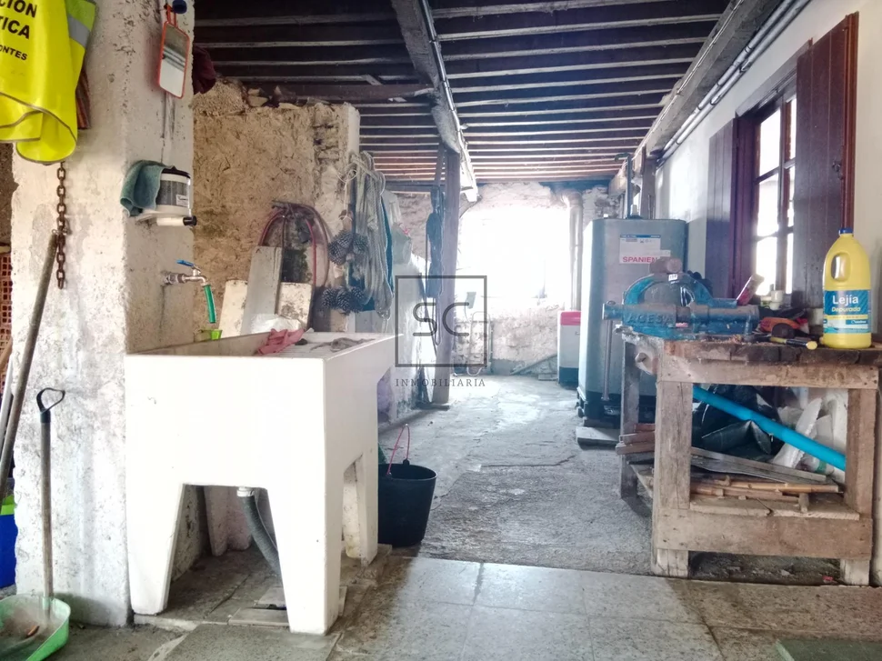 Casa con Finca en O Val-Narón