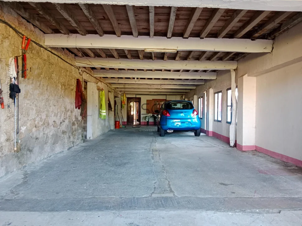Casa con Finca en O Val-Narón