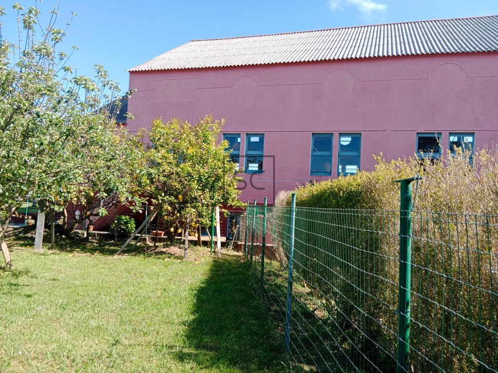 Casa con Finca en O Val-Narón
