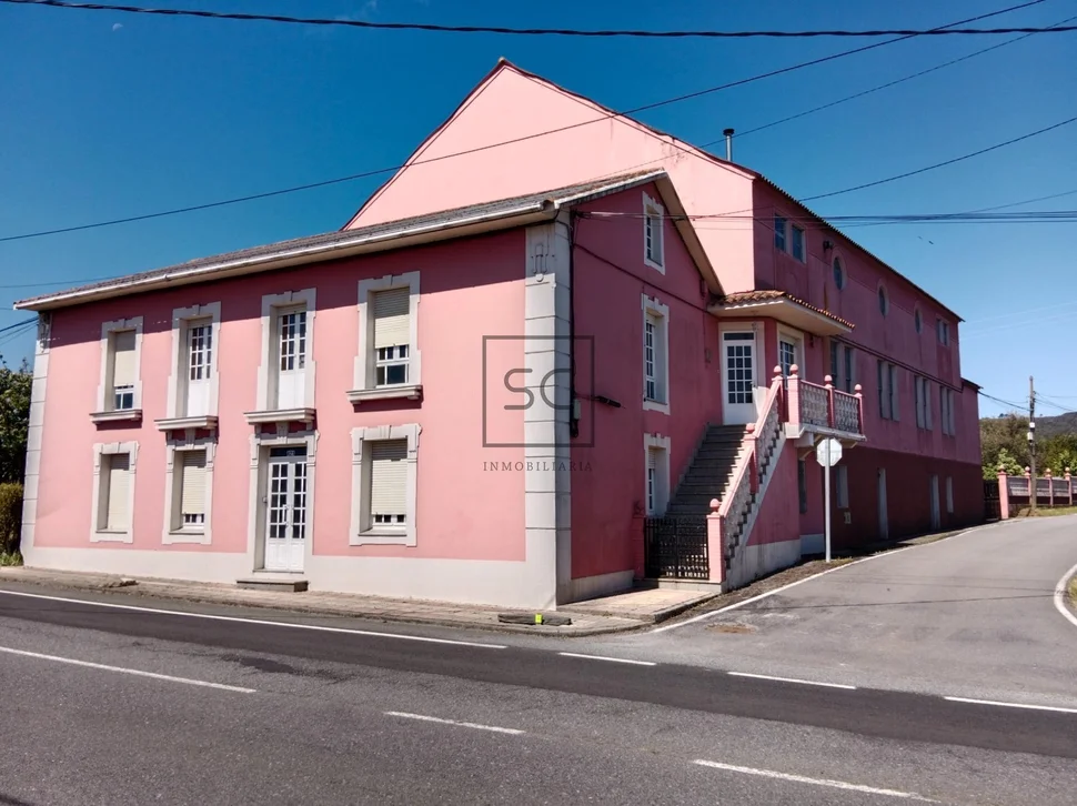 Casa con Finca en O Val-Narón