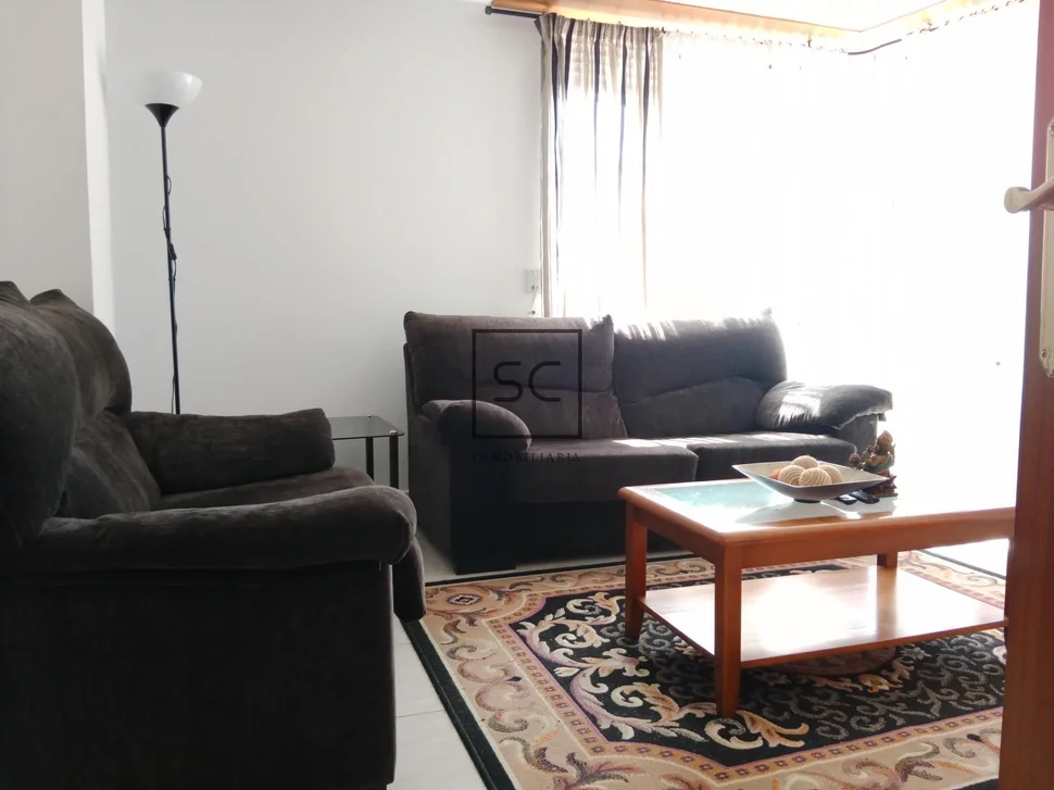 Piso con 2 trasteros y plaza de garaje en santa cecilia-narón