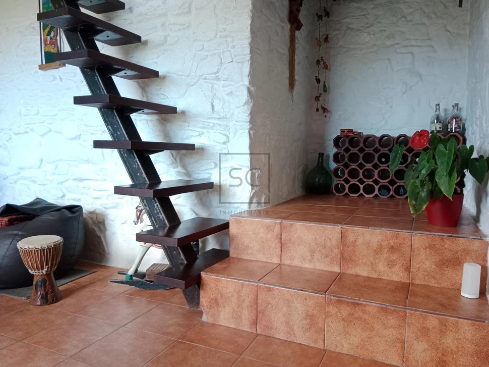 Casa con finca y vistas a la playa de villarrube-valdoviño