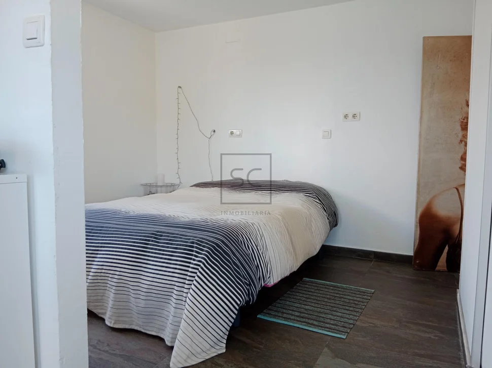 Casa con finca y vistas a la playa de villarrube-valdoviño