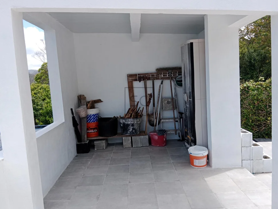 Casa con finca y vistas a la playa de villarrube-valdoviño