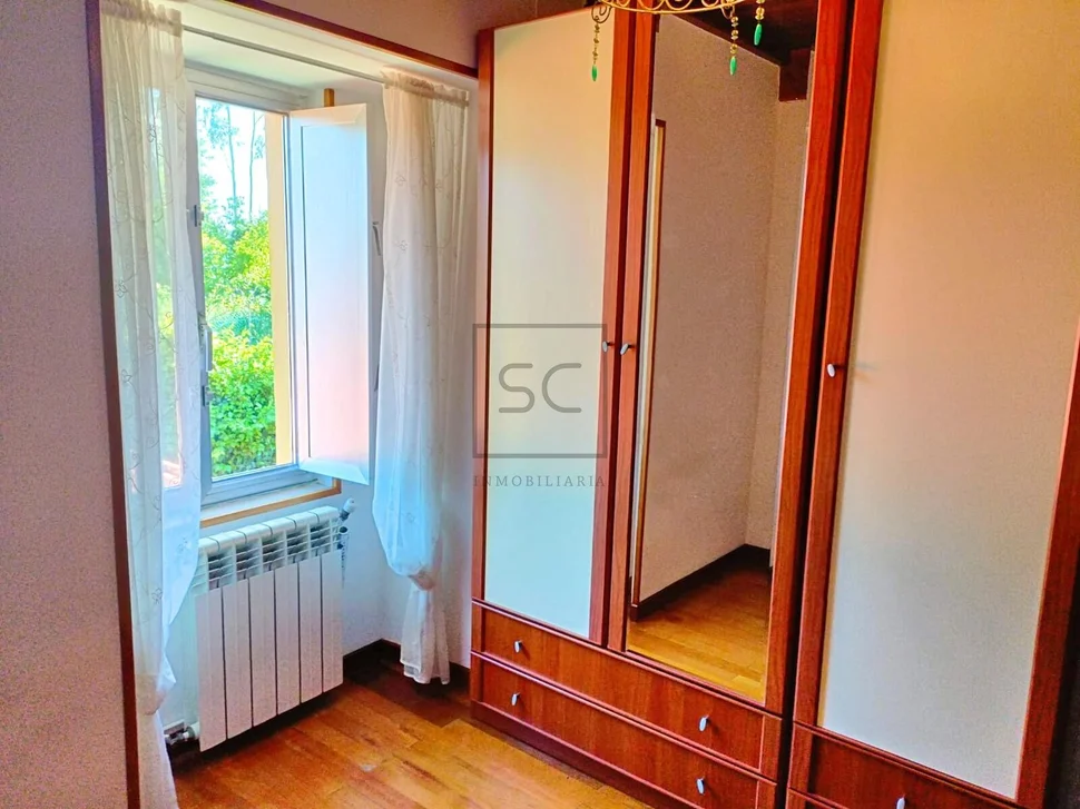 Dos casa pareadas en serantes, ferrol