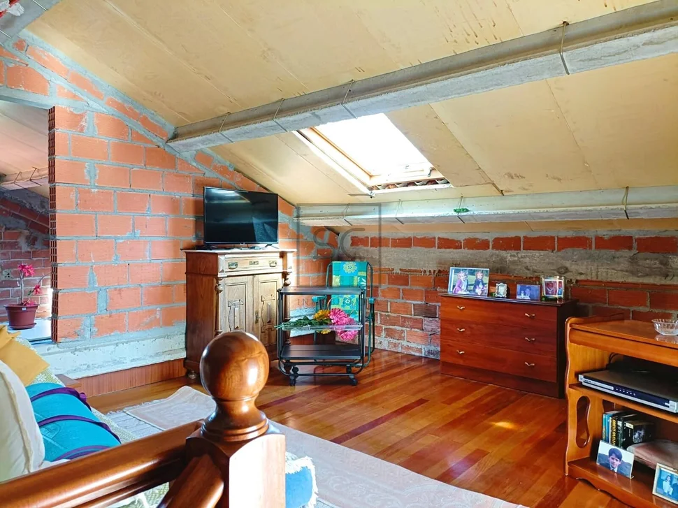 Dos casa pareadas en serantes, ferrol