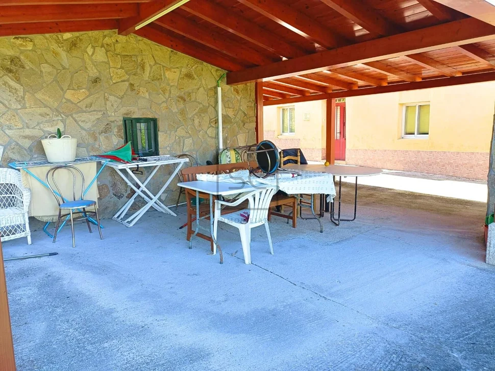 Dos casa pareadas en serantes, ferrol