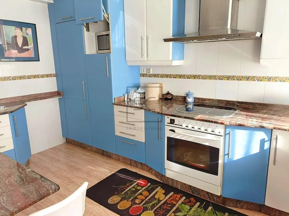 Dos casa pareadas en serantes, ferrol