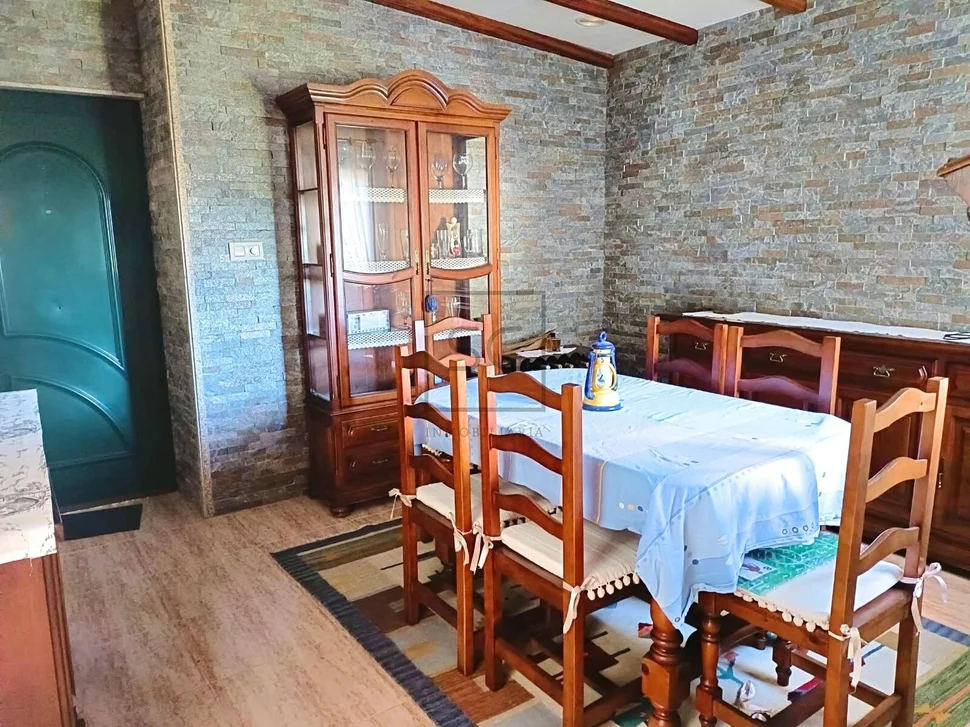 Dos casa pareadas en serantes, ferrol