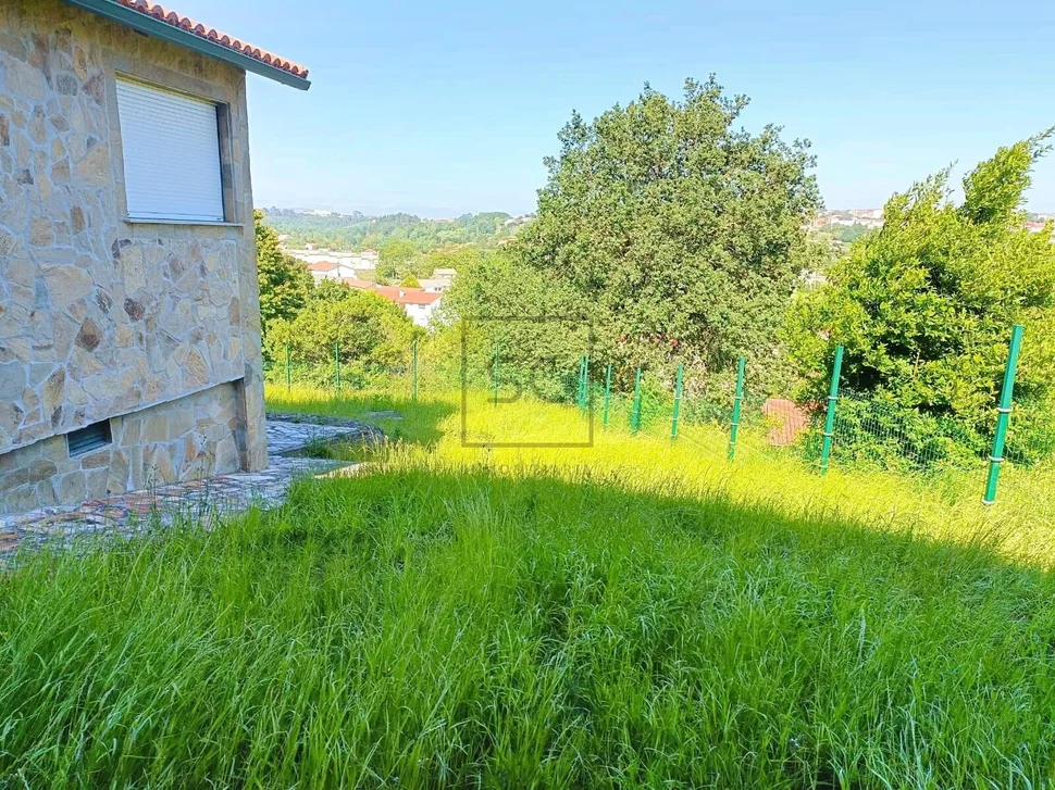 Dos casa pareadas en serantes, ferrol
