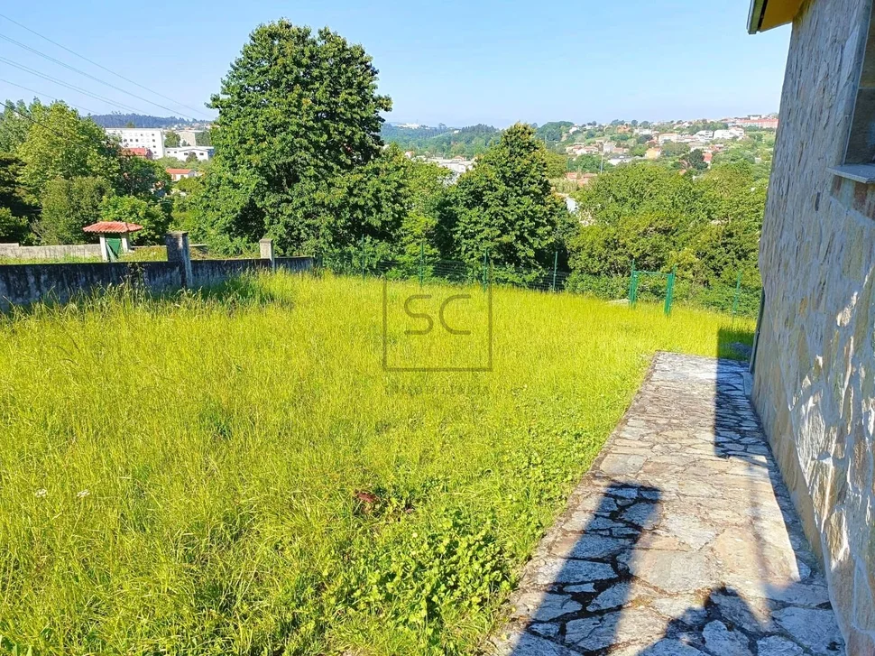 Dos casa pareadas en serantes, ferrol