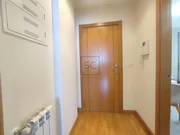 Luminoso piso en el alto del castaño narón