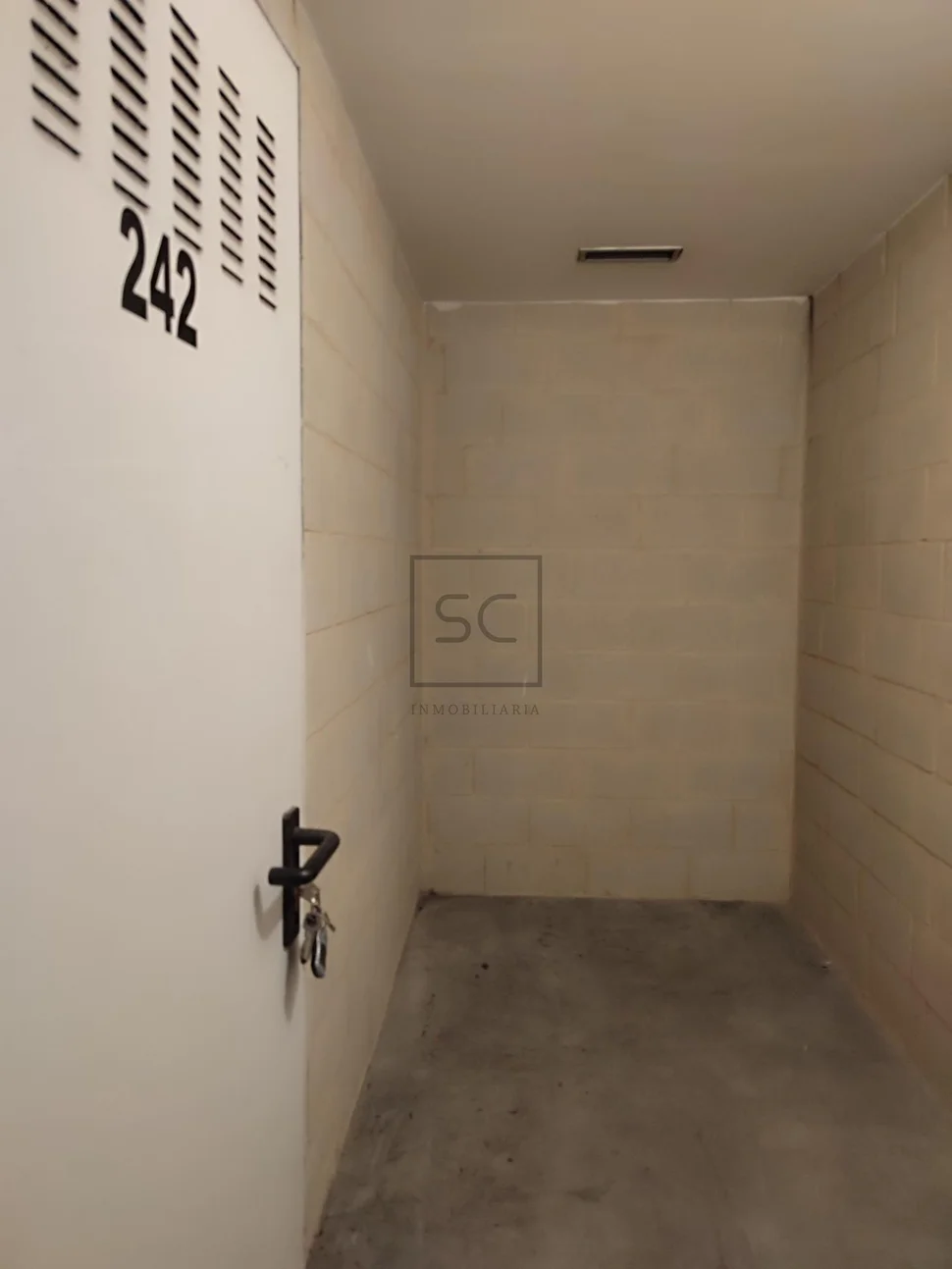 Luminoso piso en el alto del castaño narón