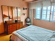 Piso con 3 habitaciones más ático habitable en freixeiro, narón