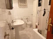 Piso con 3 habitaciones más ático habitable en freixeiro, narón