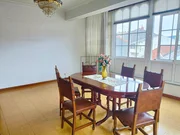 Piso con 3 habitaciones más ático habitable en freixeiro, narón