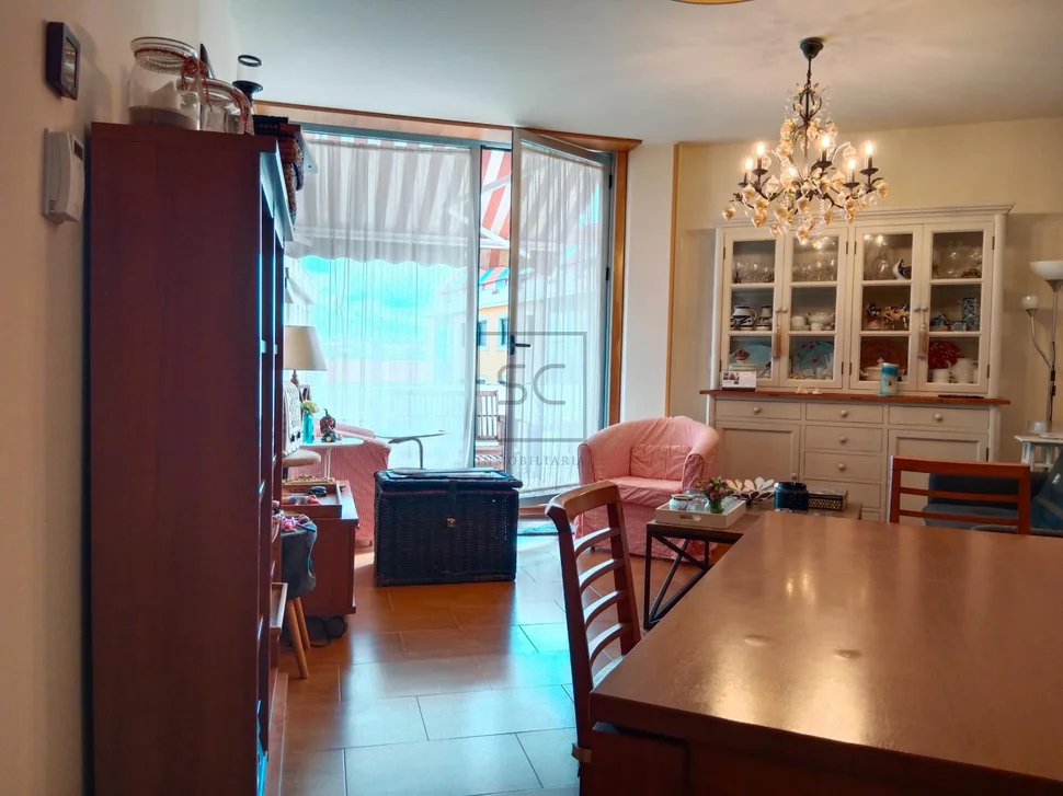 Apartamento con terraza en miño