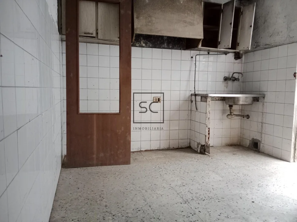 Edificio de dos viviendas en narón, la gándara