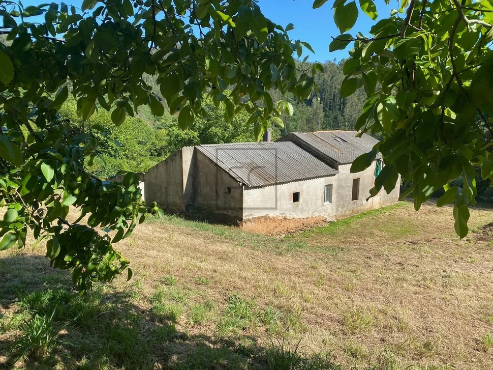 Casa rústica en mera de arriba, ortigueira