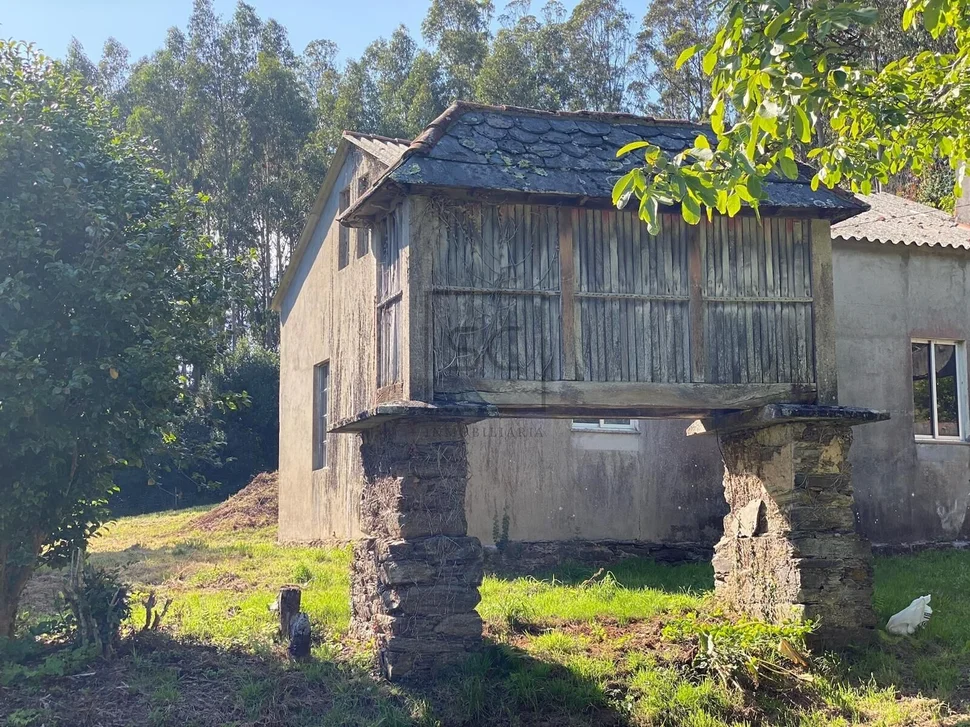 Casa rústica en mera de arriba, ortigueira