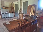 Edificio con finca en san juan, ferrol