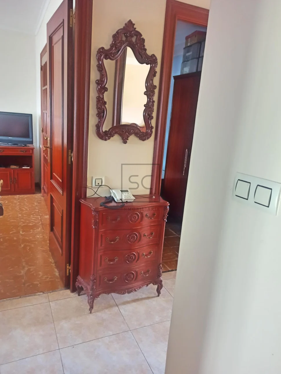 Edificio con finca en san juan, ferrol